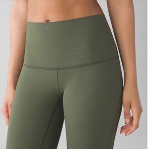 Sage Green Lululemon Leggings (Wunder Under)